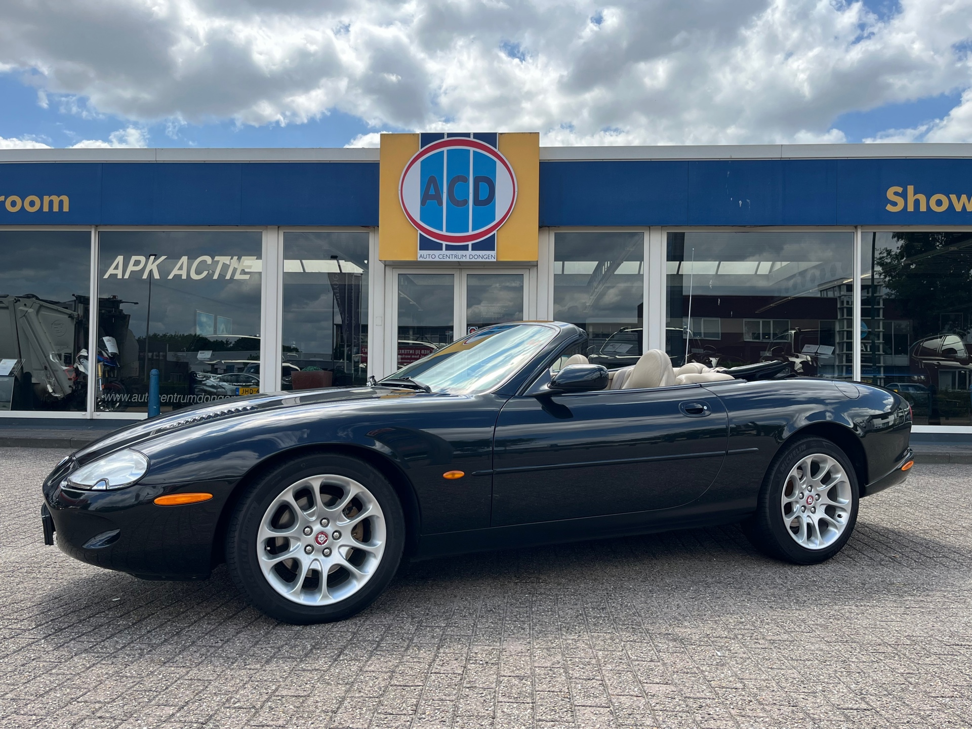 Foto van Jaguar Jaguar XKR Convertible