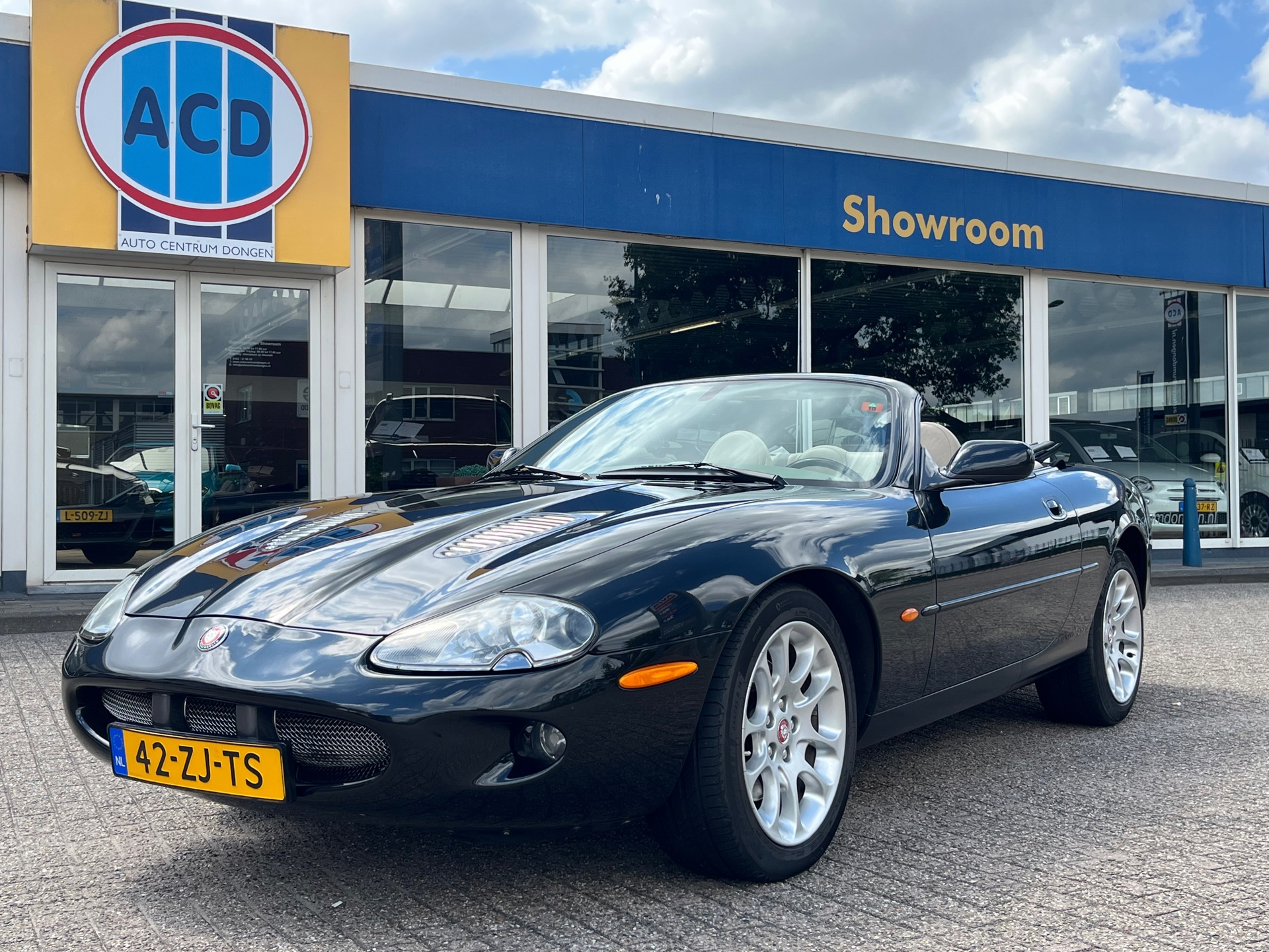 Foto van Jaguar Jaguar XKR Convertible