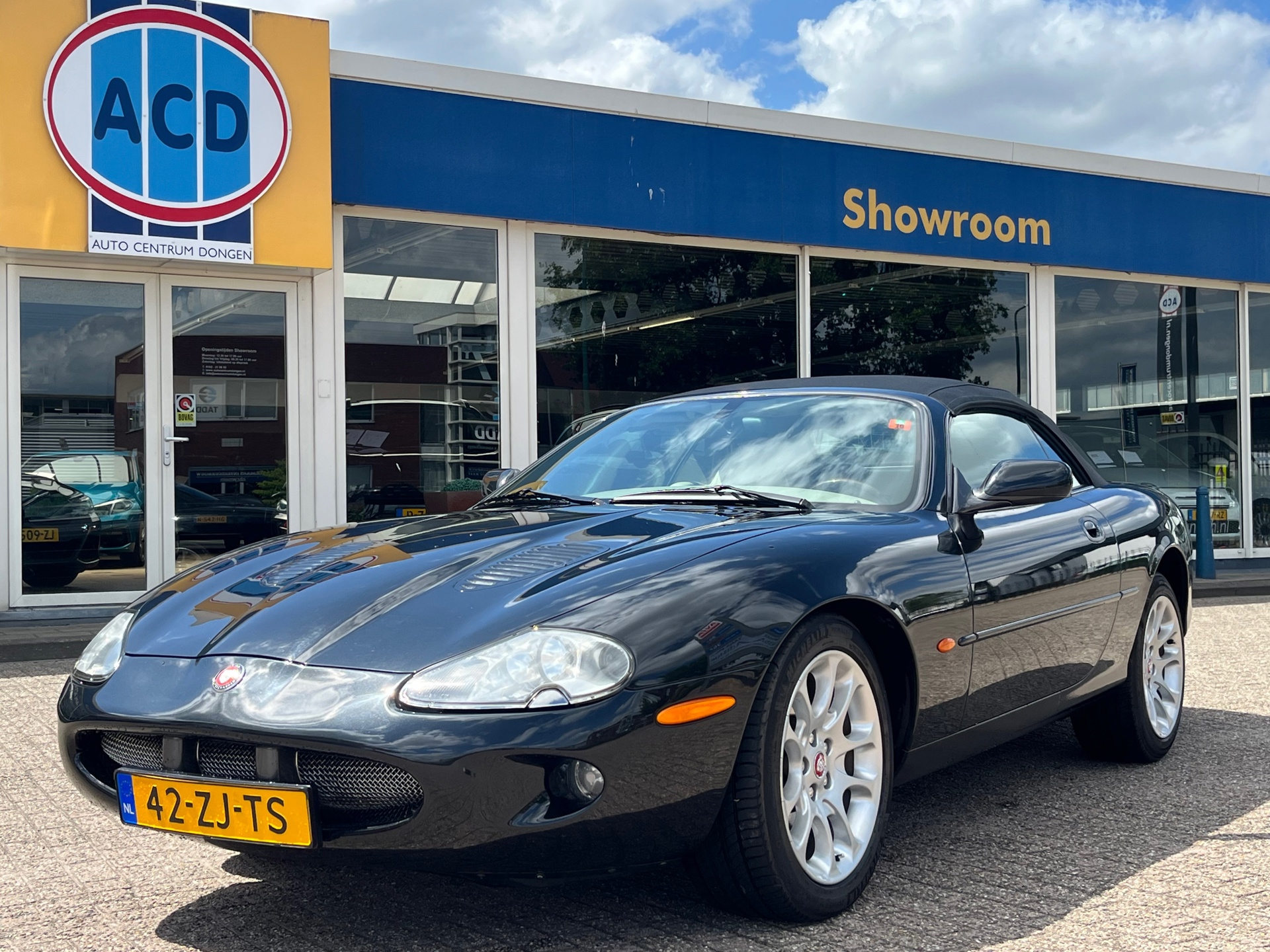 Foto van Jaguar Jaguar XKR Convertible