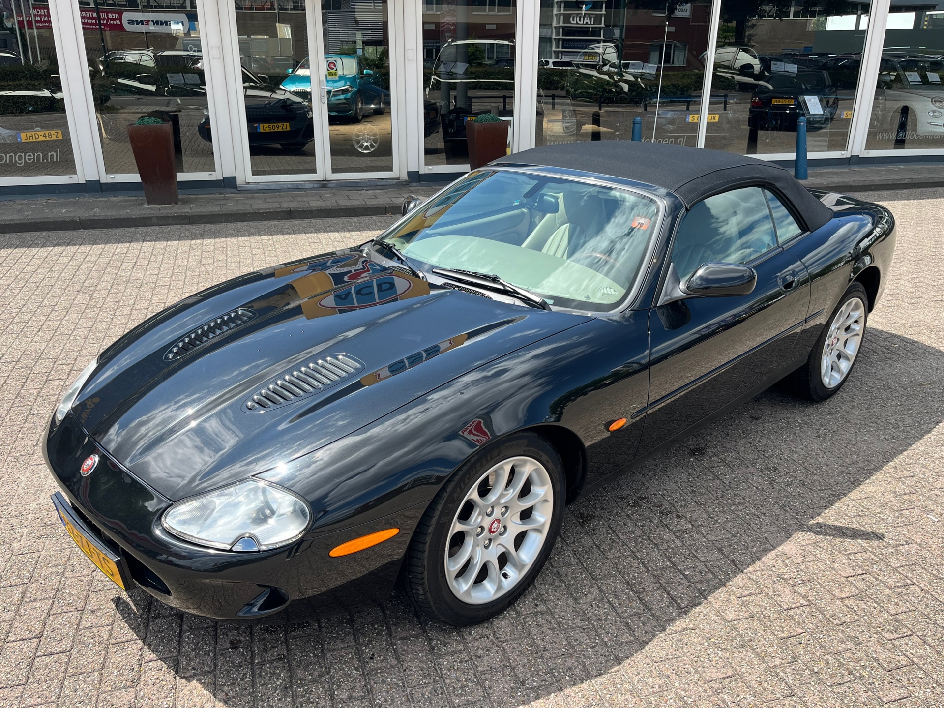 Foto van Jaguar Jaguar XKR Convertible