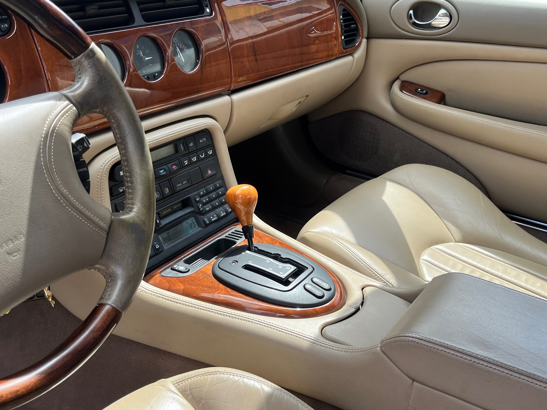 Foto van Jaguar Jaguar XKR Convertible