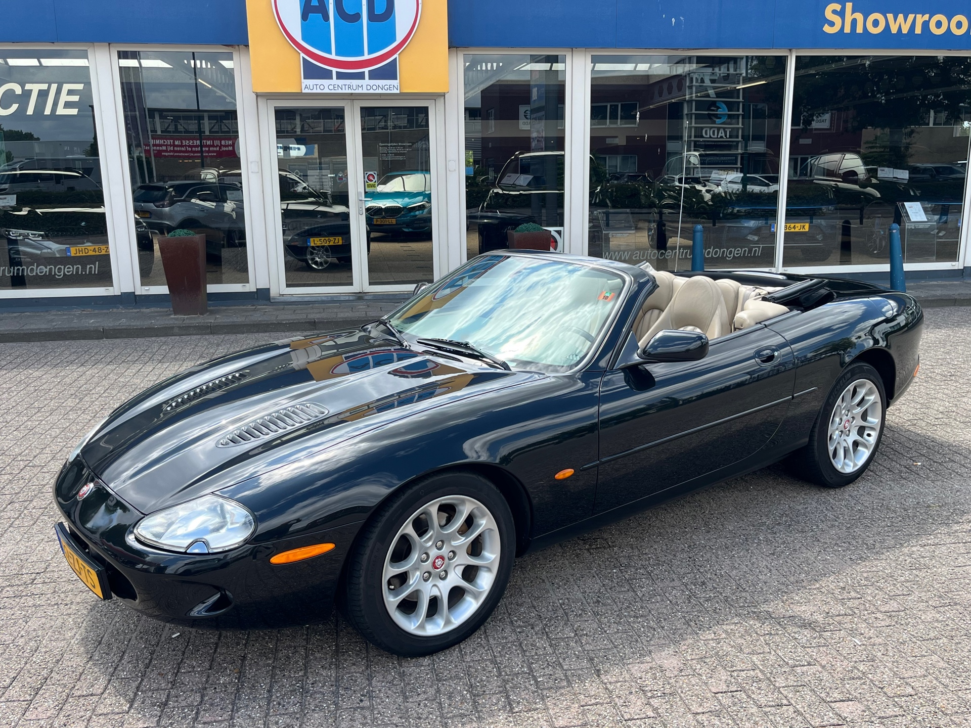 Foto van Jaguar Jaguar XKR Convertible