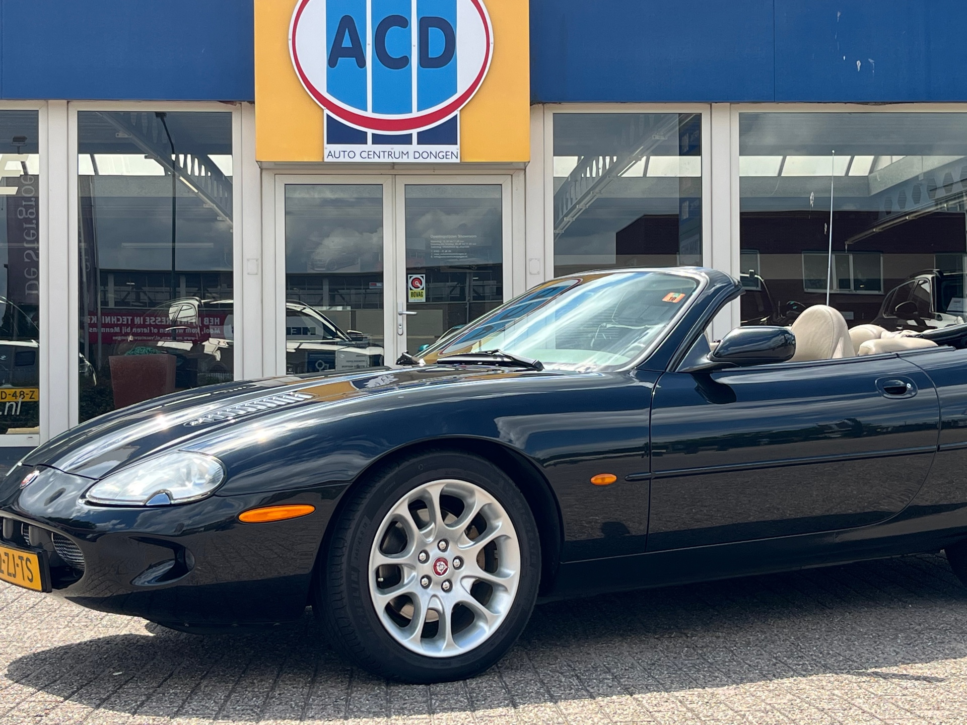 Foto van Jaguar Jaguar XKR Convertible