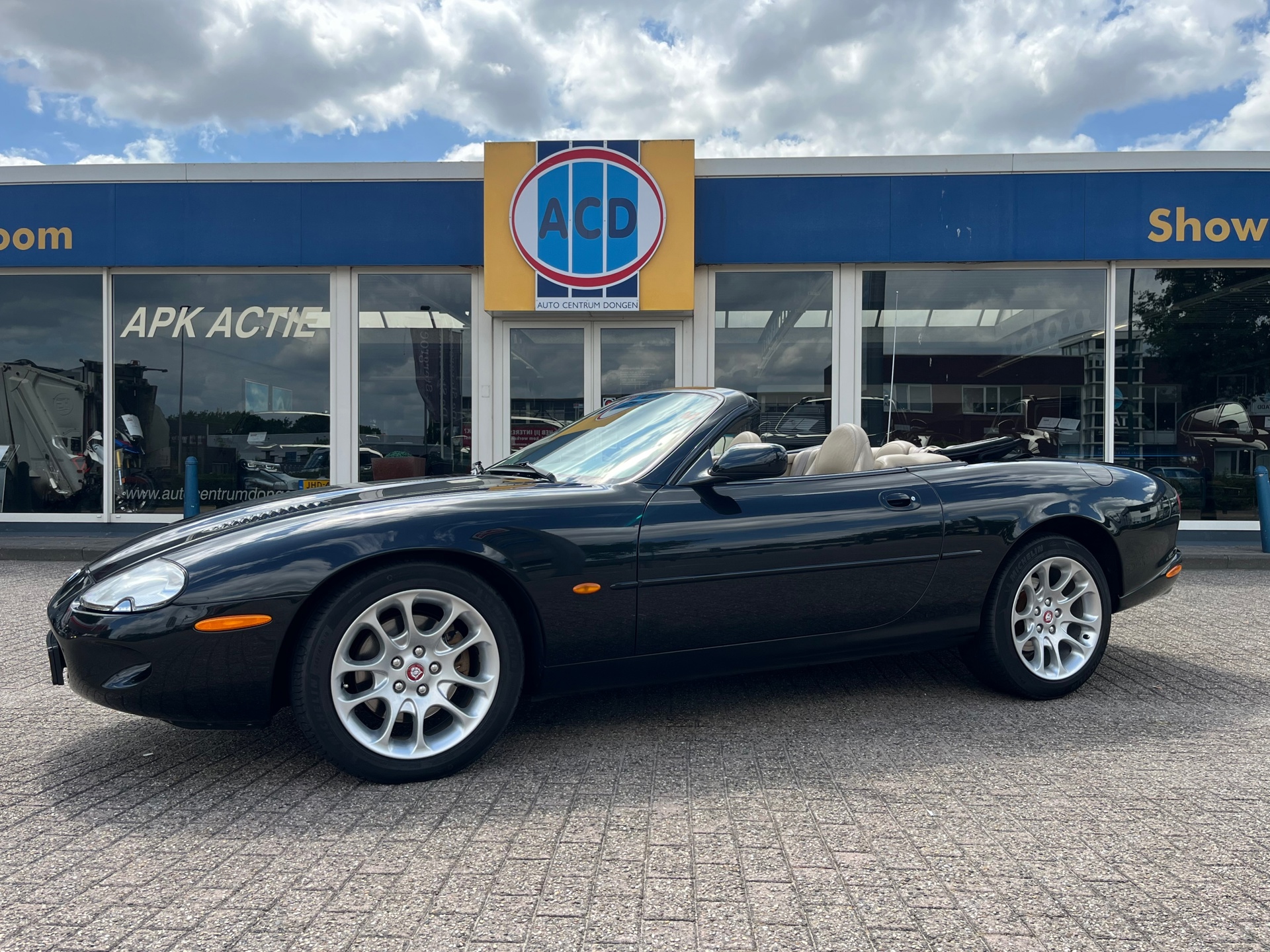 Foto van Jaguar Jaguar XKR Convertible