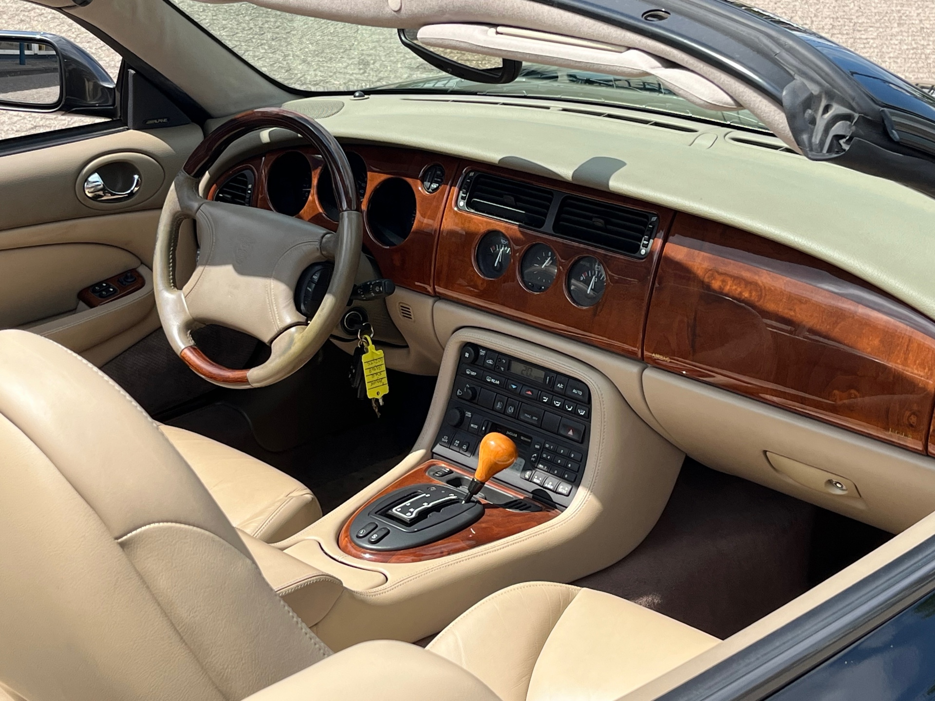 Foto van Jaguar Jaguar XKR Convertible