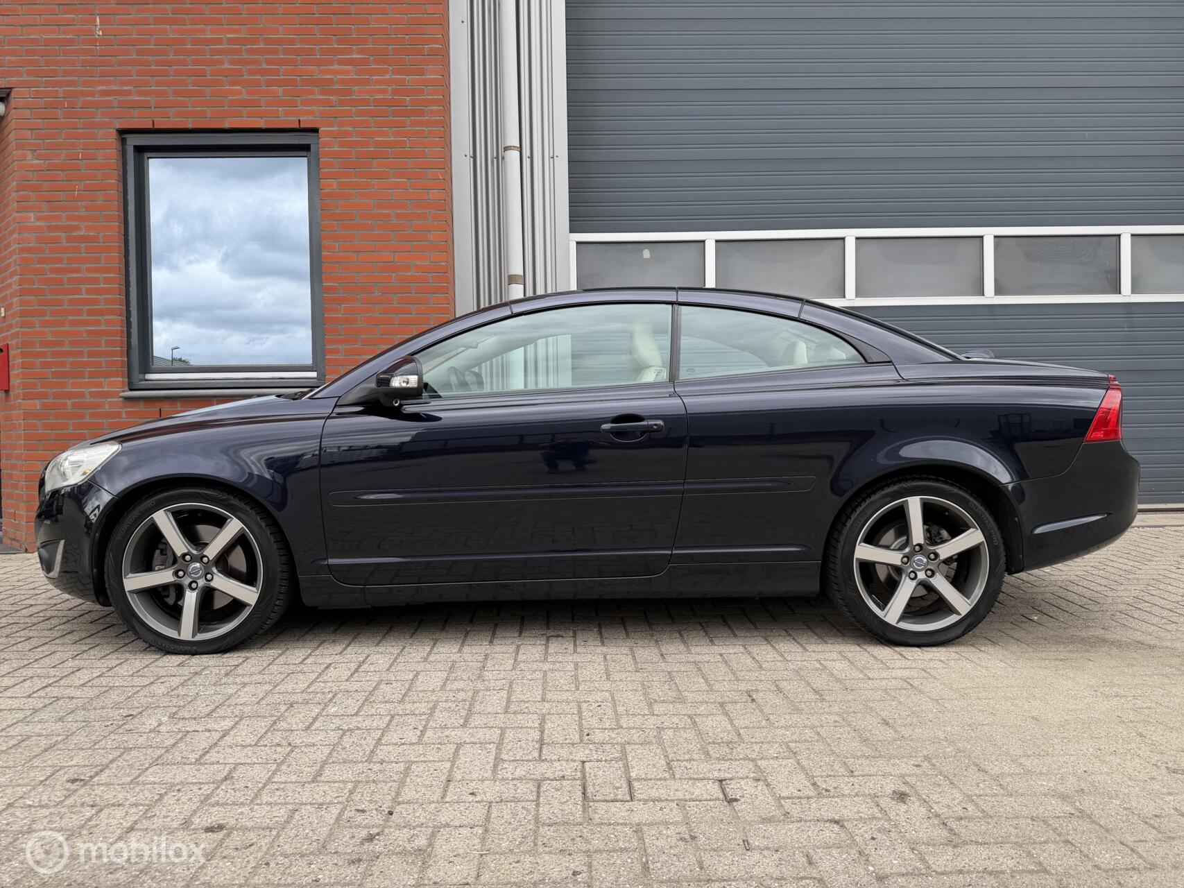 Foto van Volvo C70