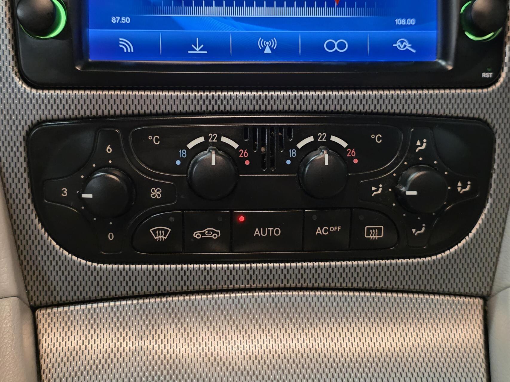 Foto van Mercedes-Benz C 180 Kompressor