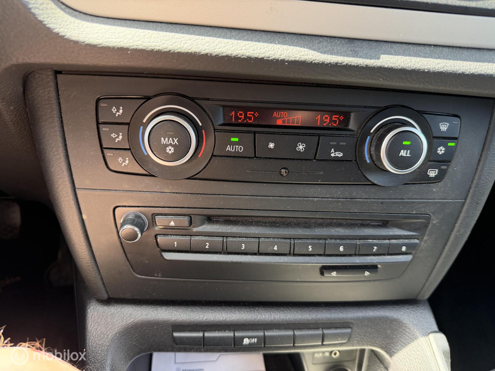 Foto van BMW X1 sDrive 18i