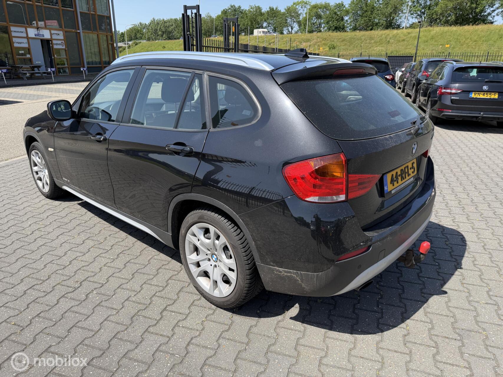 Foto van BMW X1 sDrive 18i