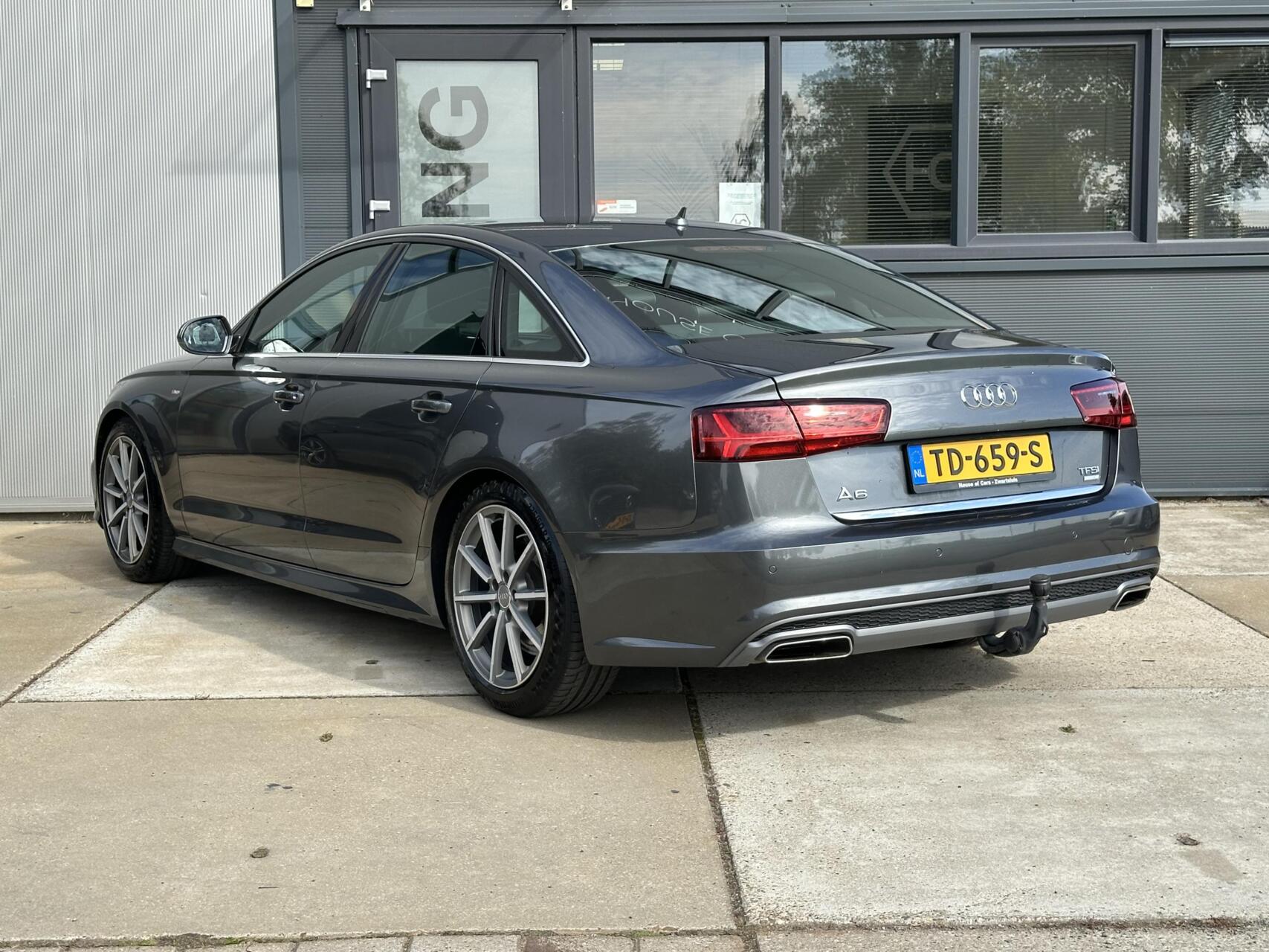Foto van Audi A6 Limousine