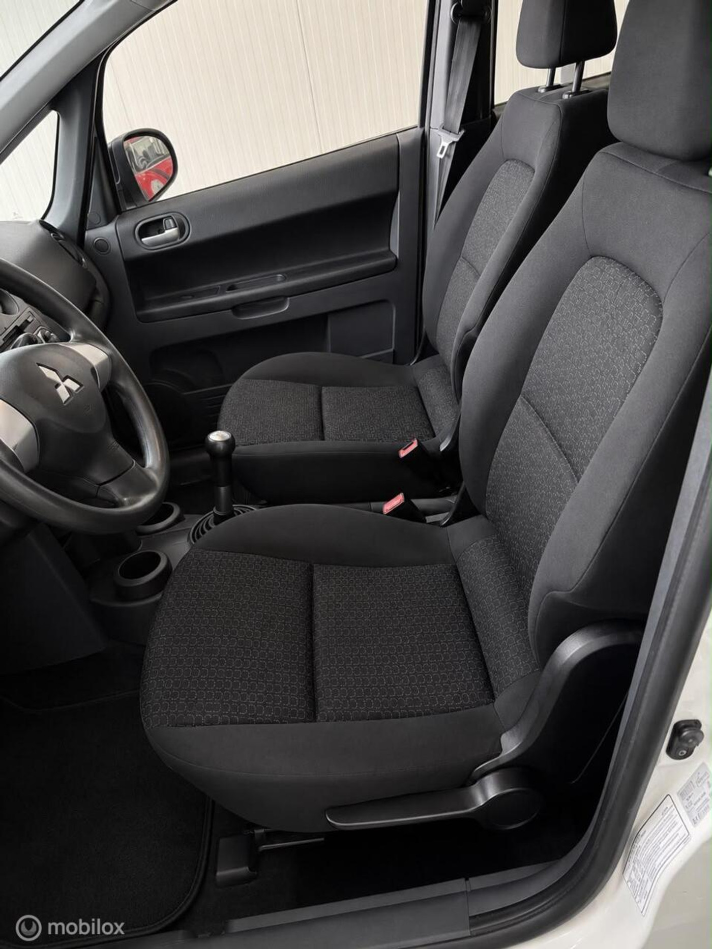 Foto van Mitsubishi Mitsubishi Colt