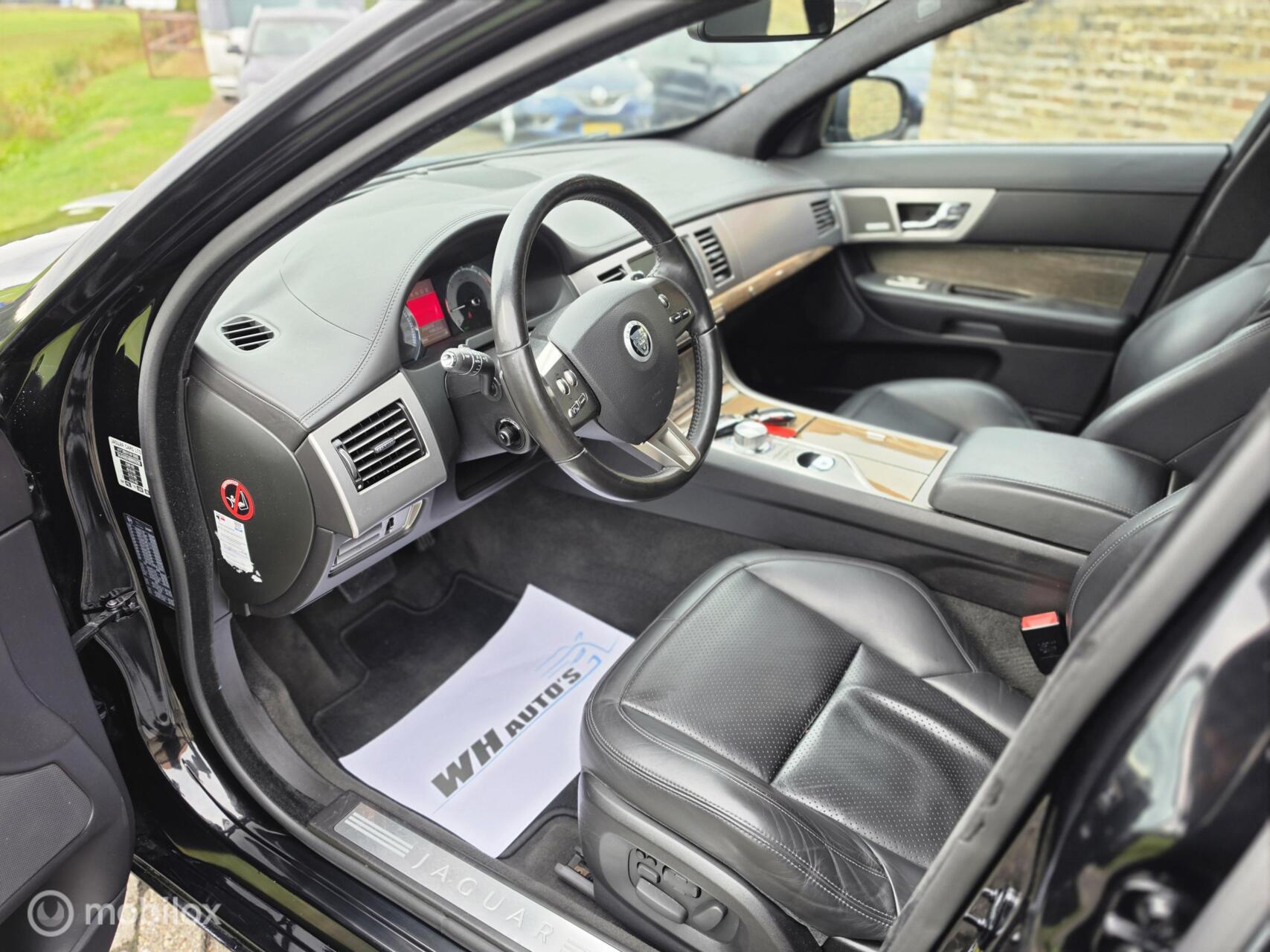 Foto van Jaguar Jaguar XF