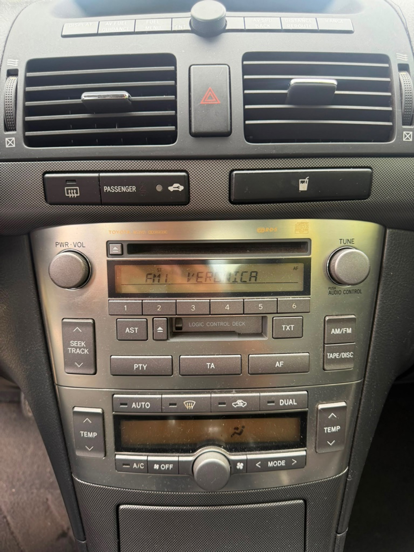 Foto van Toyota Toyota Avensis