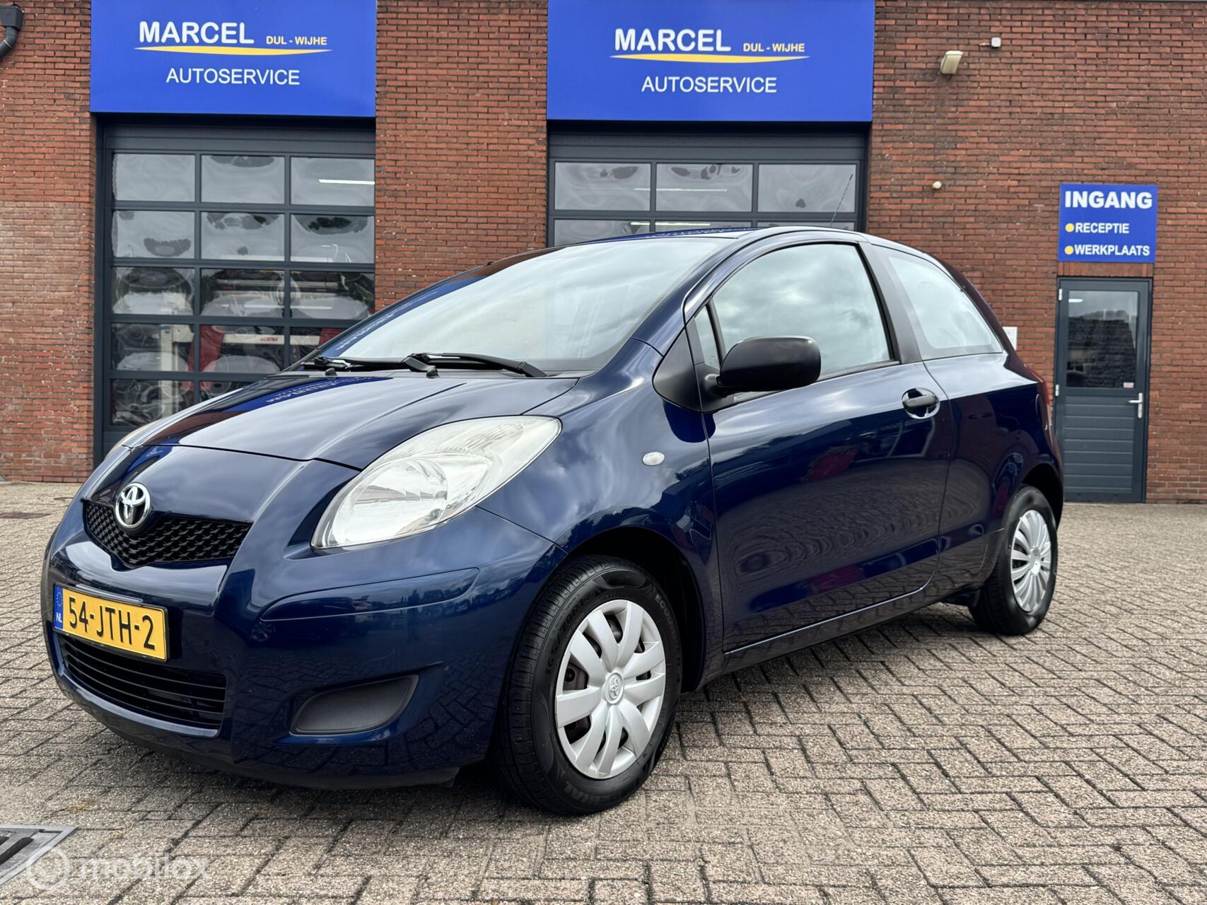 Toyota Toyota Yaris 1.0 VVTi Cool Airco 2009 - voorkant