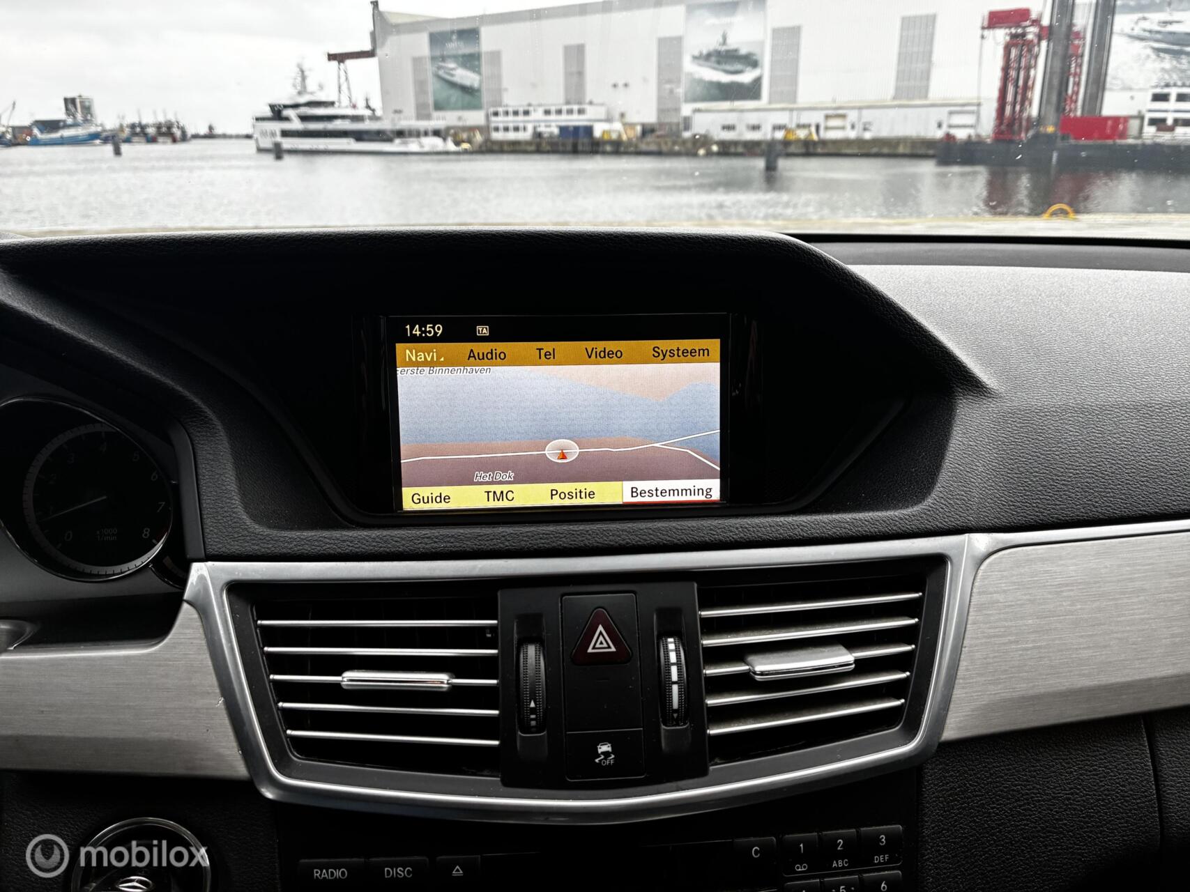 Foto van Mercedes-Benz E 250 Cgi