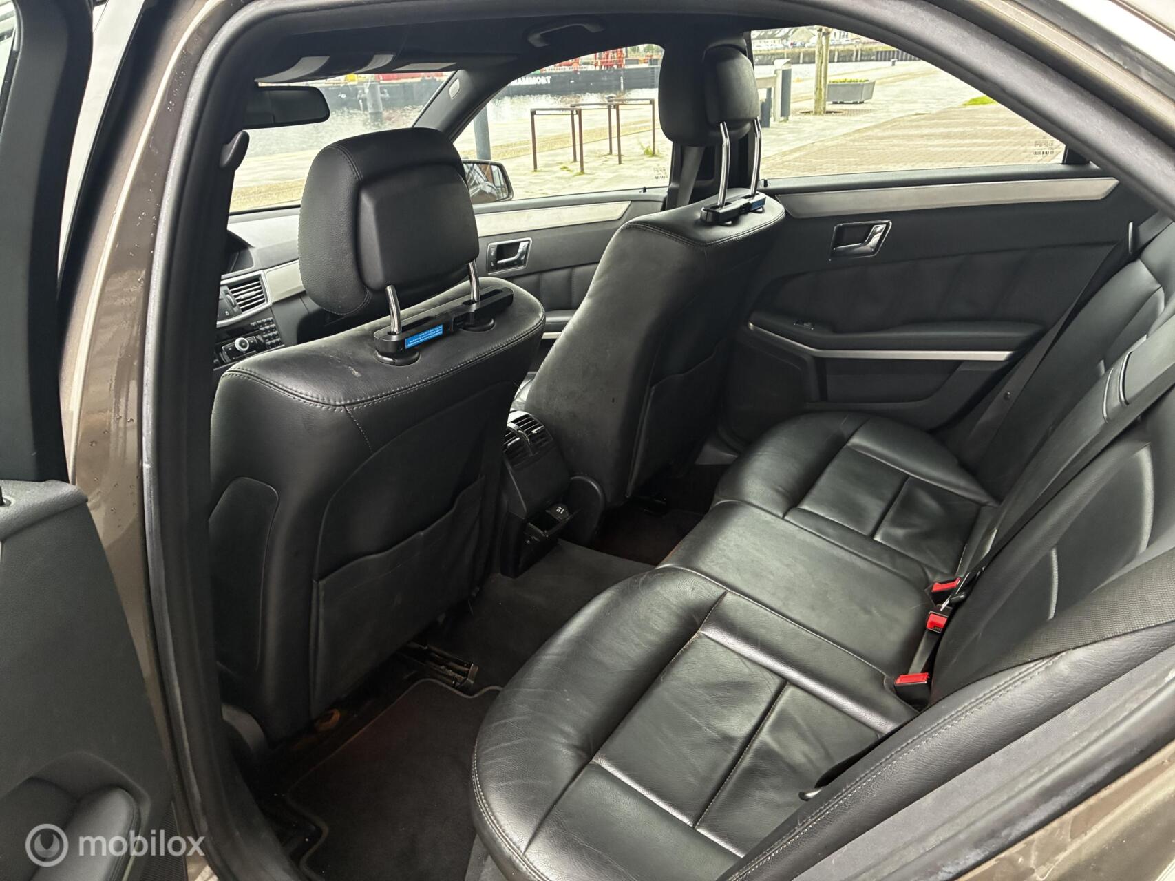 Foto van Mercedes-Benz E 250 Cgi