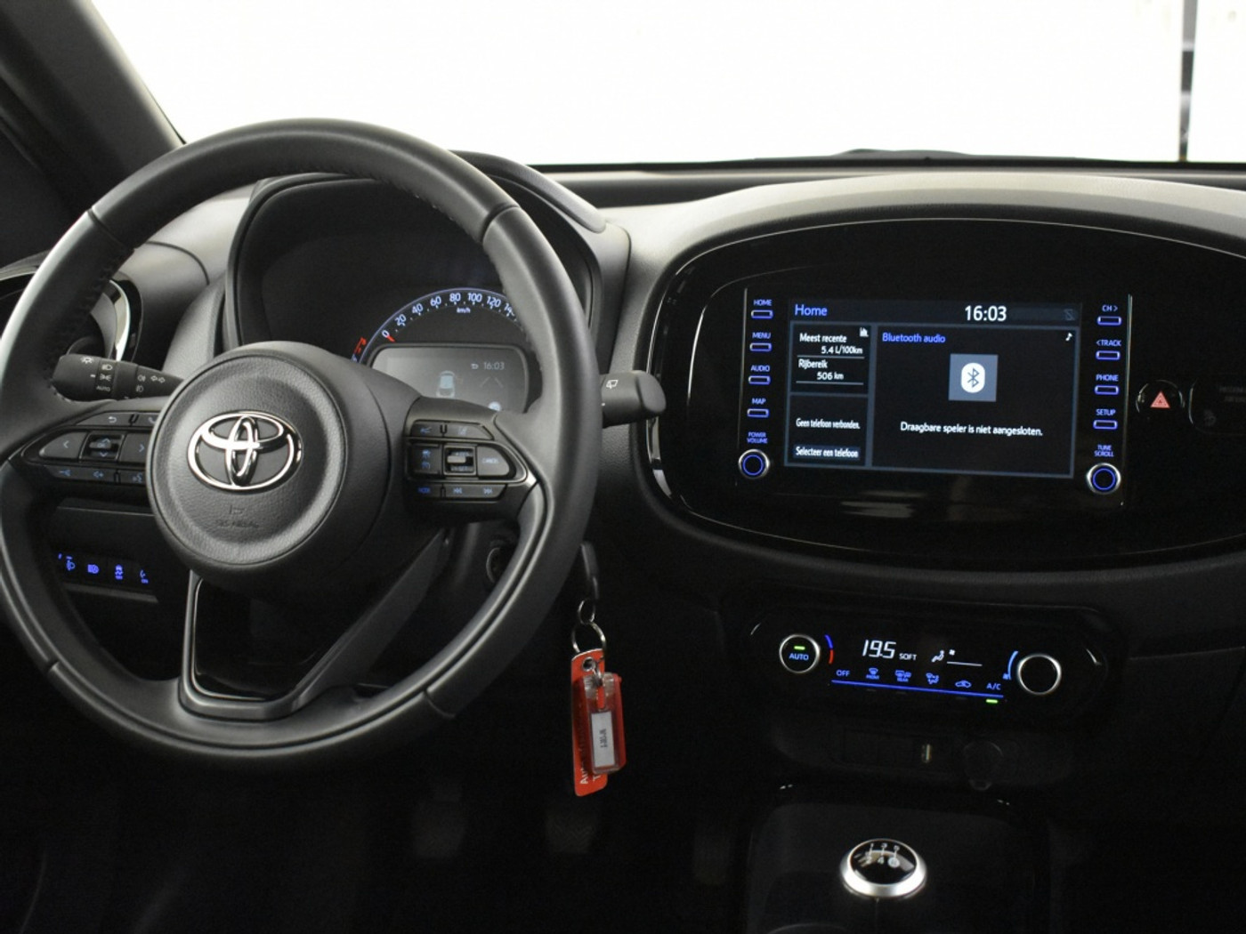 Foto van Toyota Aygo X