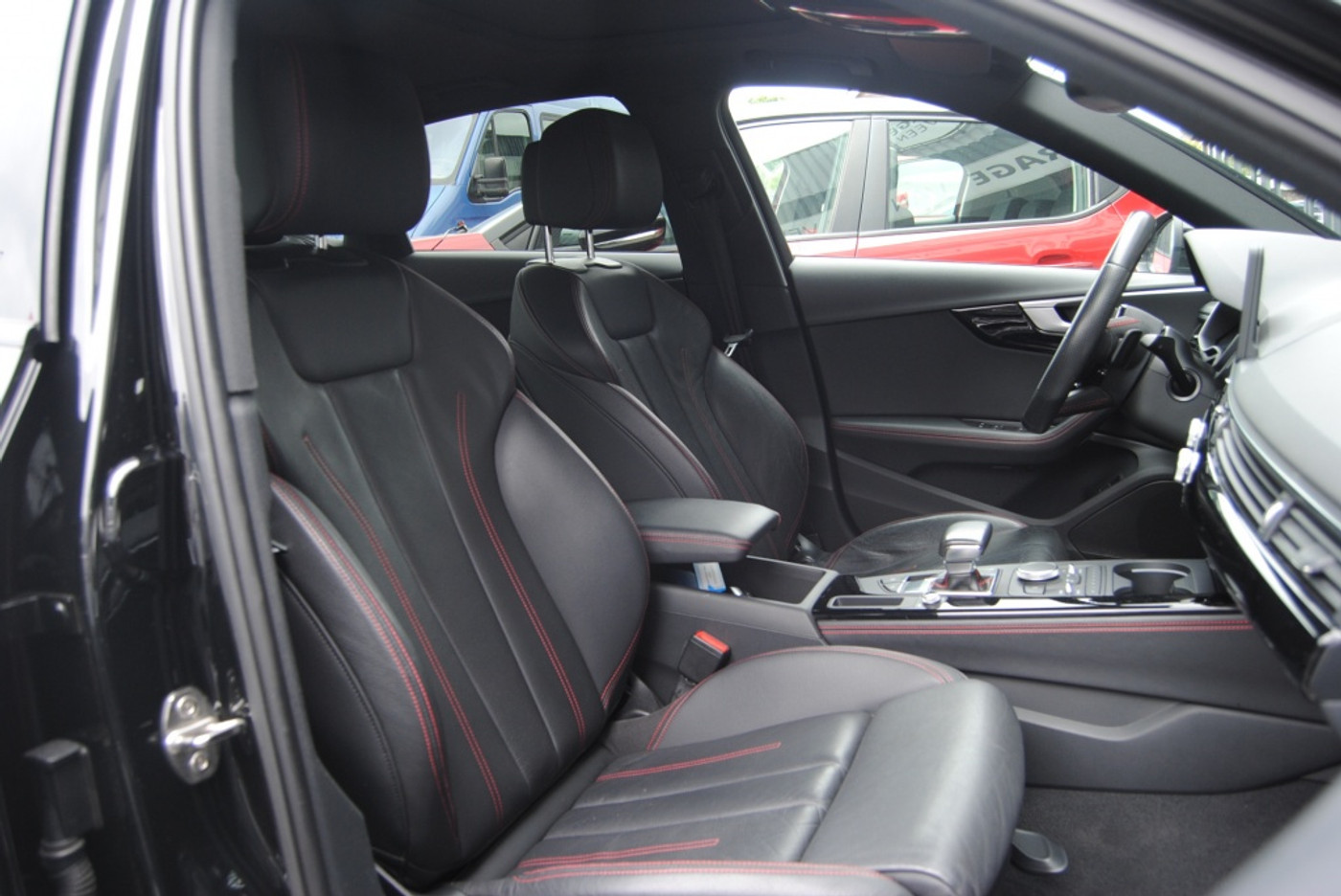Foto van Audi A4 Limousine