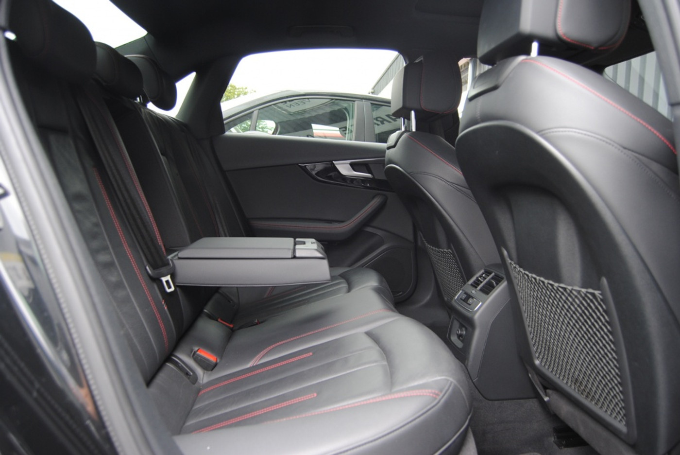 Foto van Audi A4 Limousine
