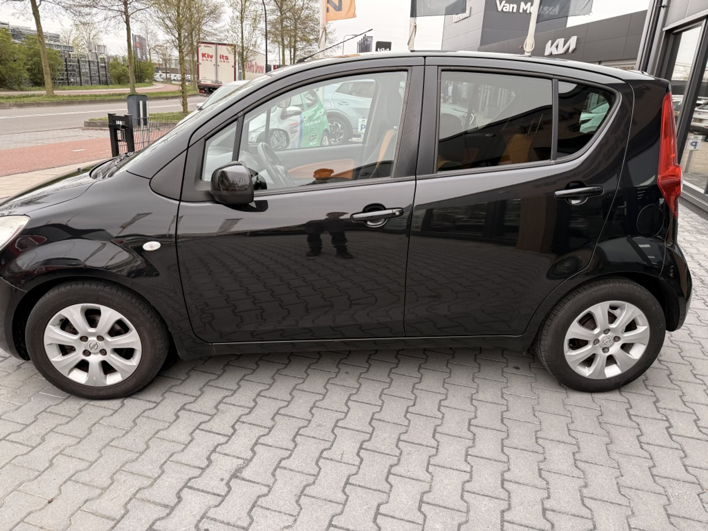 Foto van Opel Agila