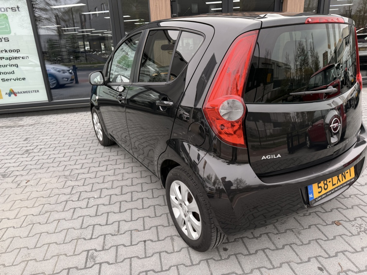 Foto van Opel Agila