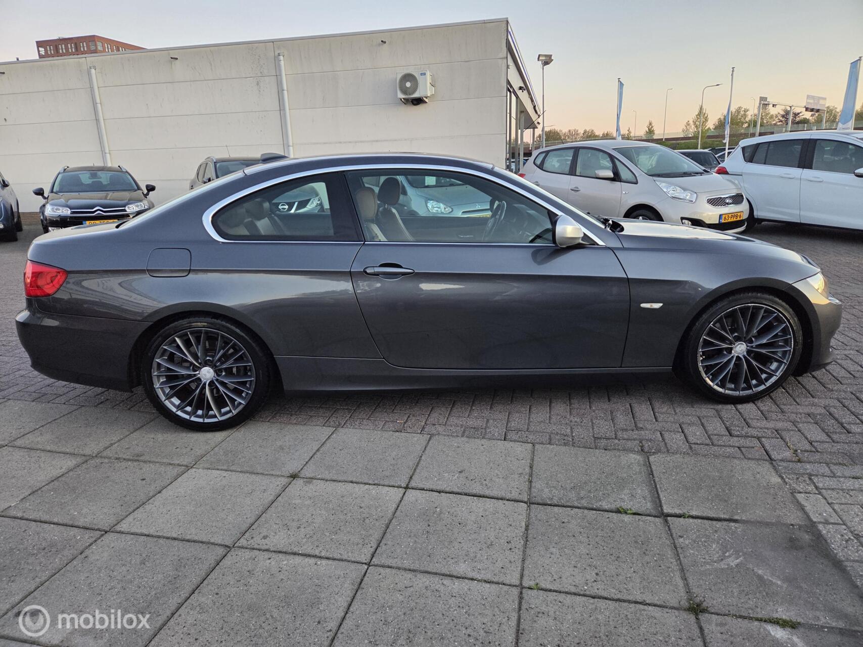 Foto van BMW 320i