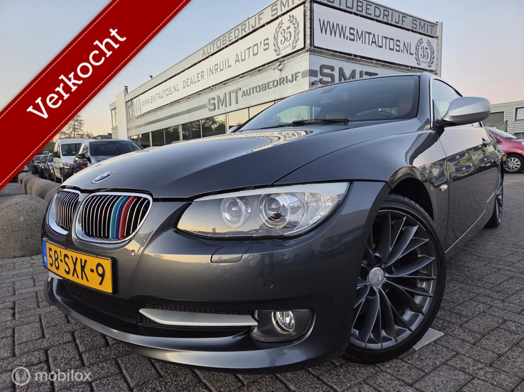 BMW 320i 320i Corporate Lease Bsns Line Leder/Xenon 2012 - voorkant