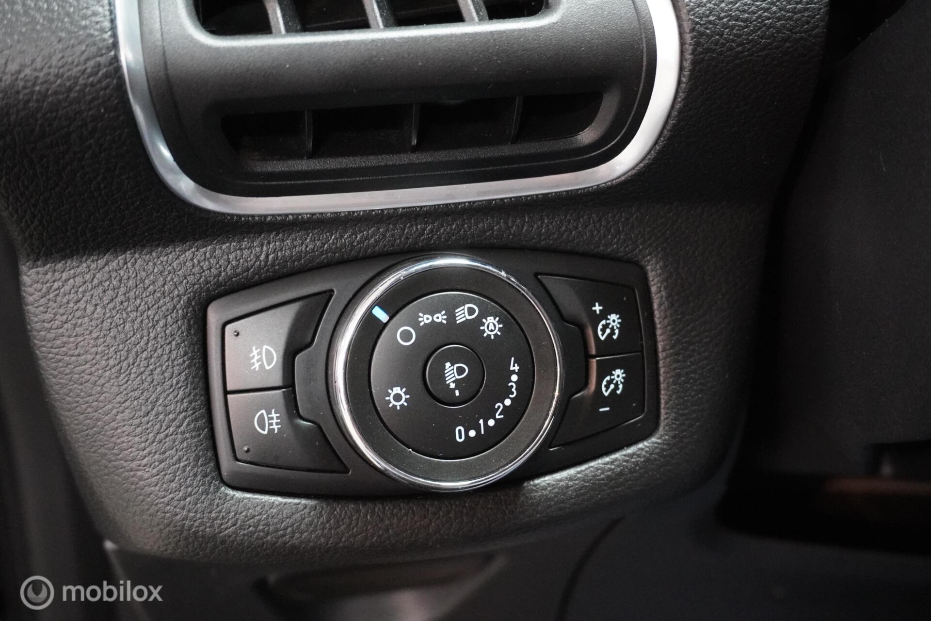 Foto van Ford B-max