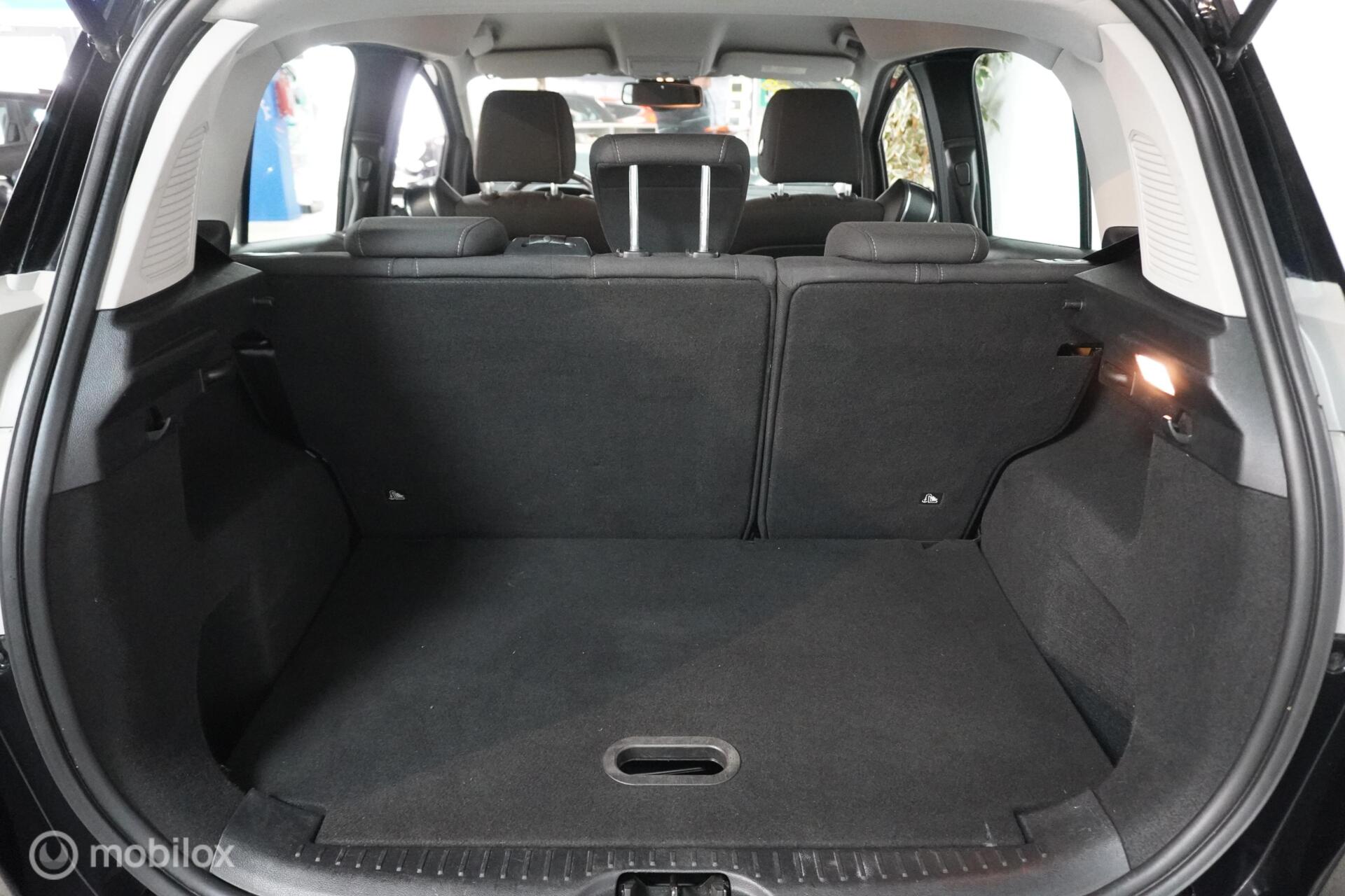 Foto van Ford B-max