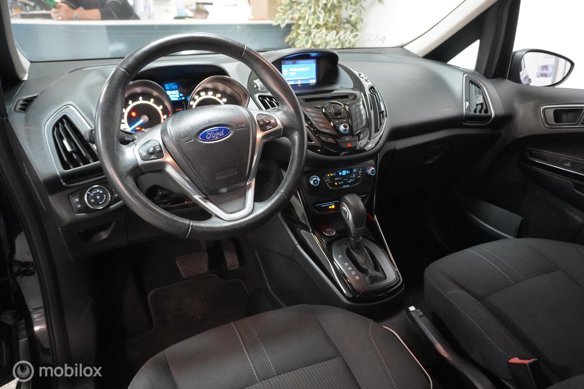 Foto van Ford B-max