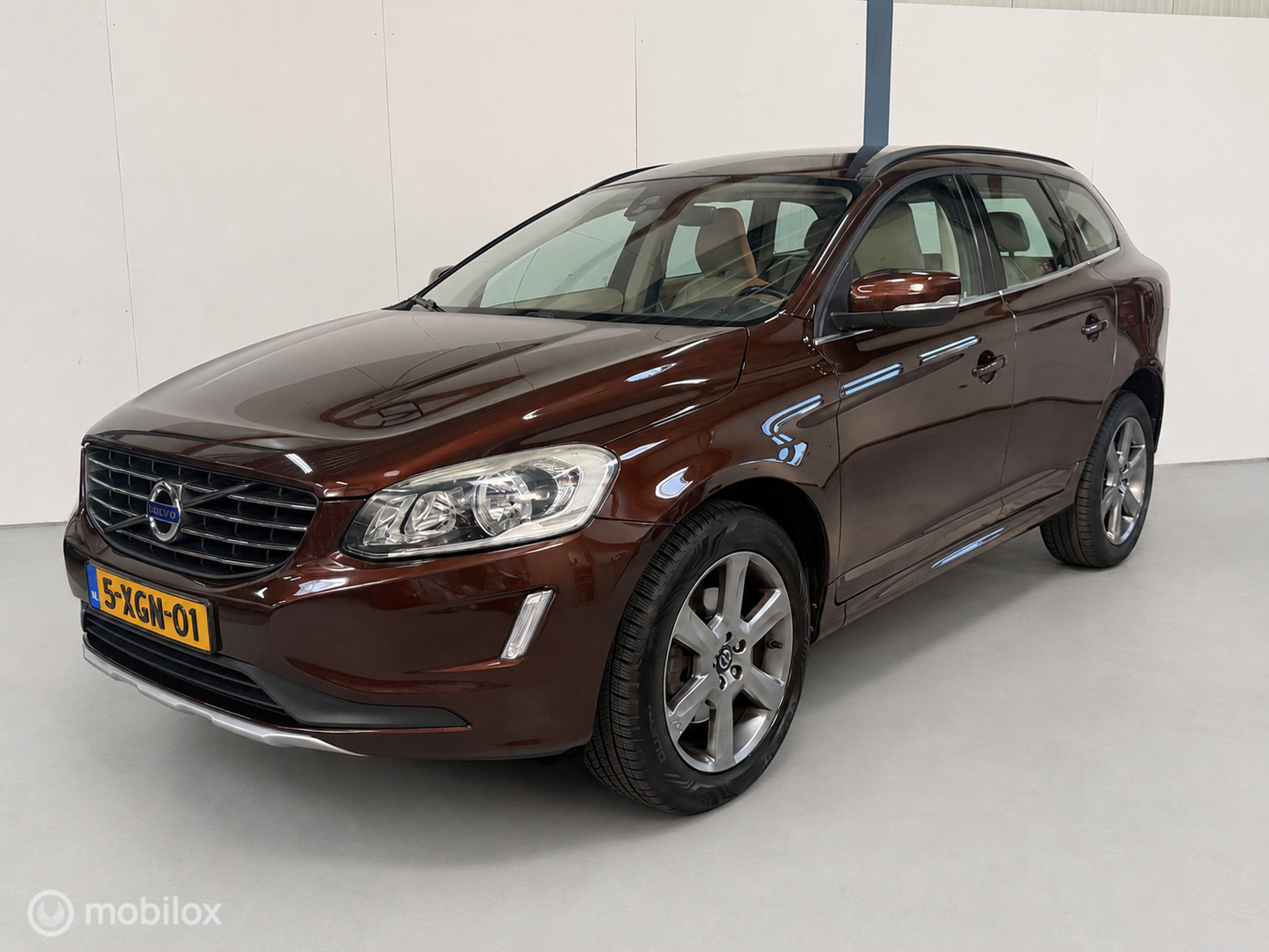 Volvo Xc60 2.0 T5 FWD Momentum LEER / NL-AUTO 2014 - voorkant