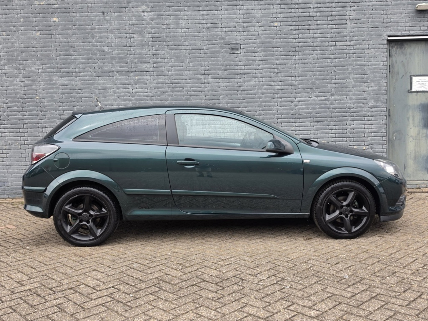 Foto van Opel Astra GTC