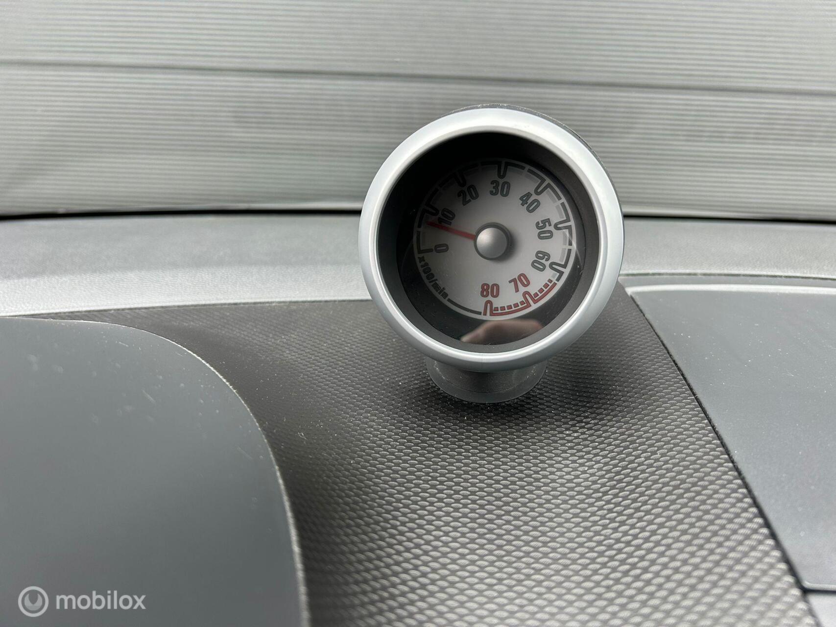 Foto van Opel Agila