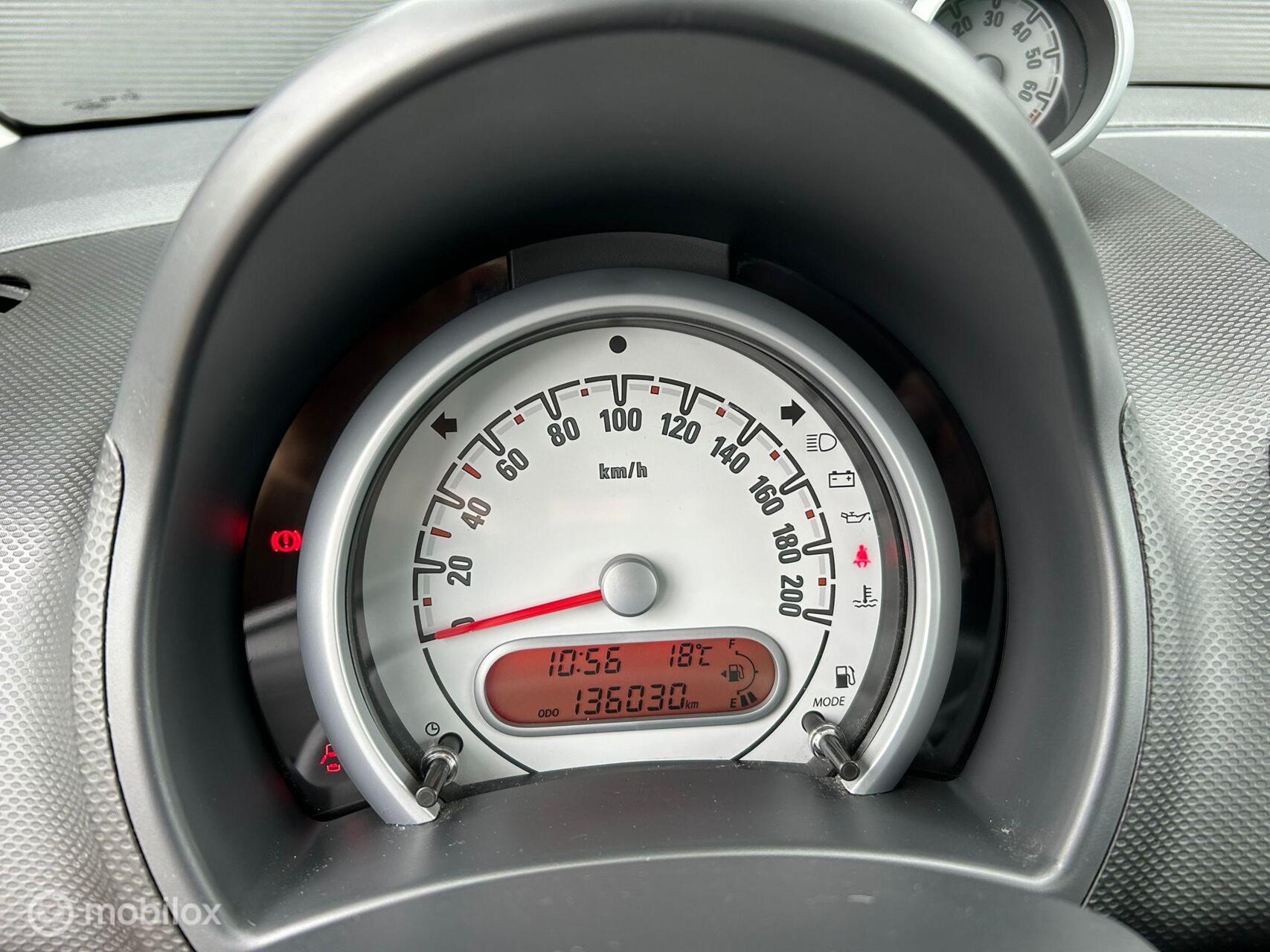 Foto van Opel Agila