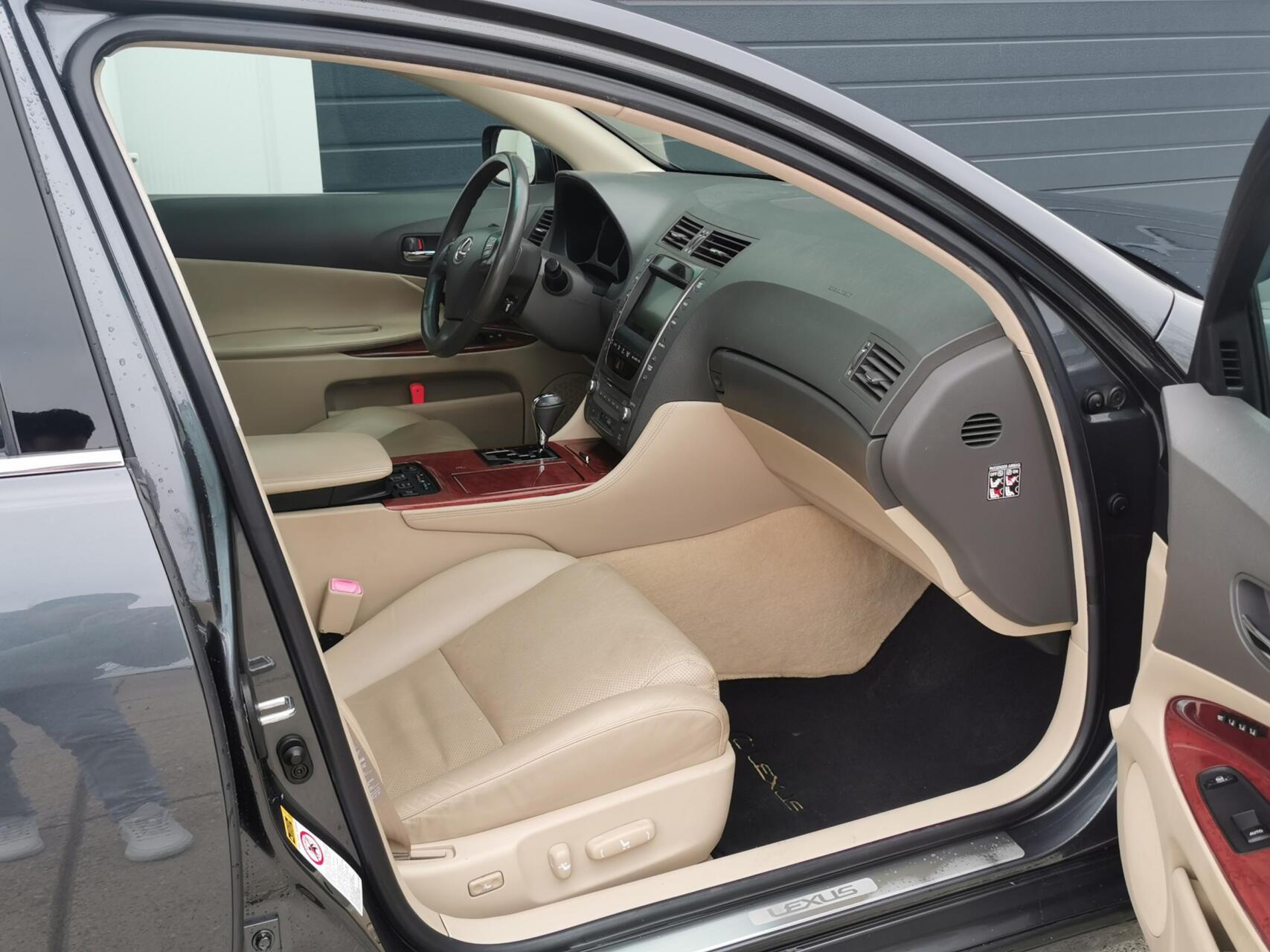 Foto van Lexus Lexus Gs450h