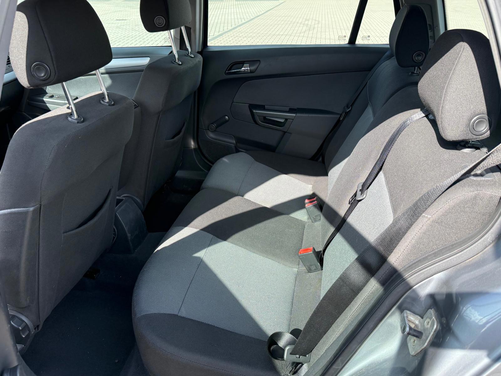 Foto van Opel Astra Station Wagon