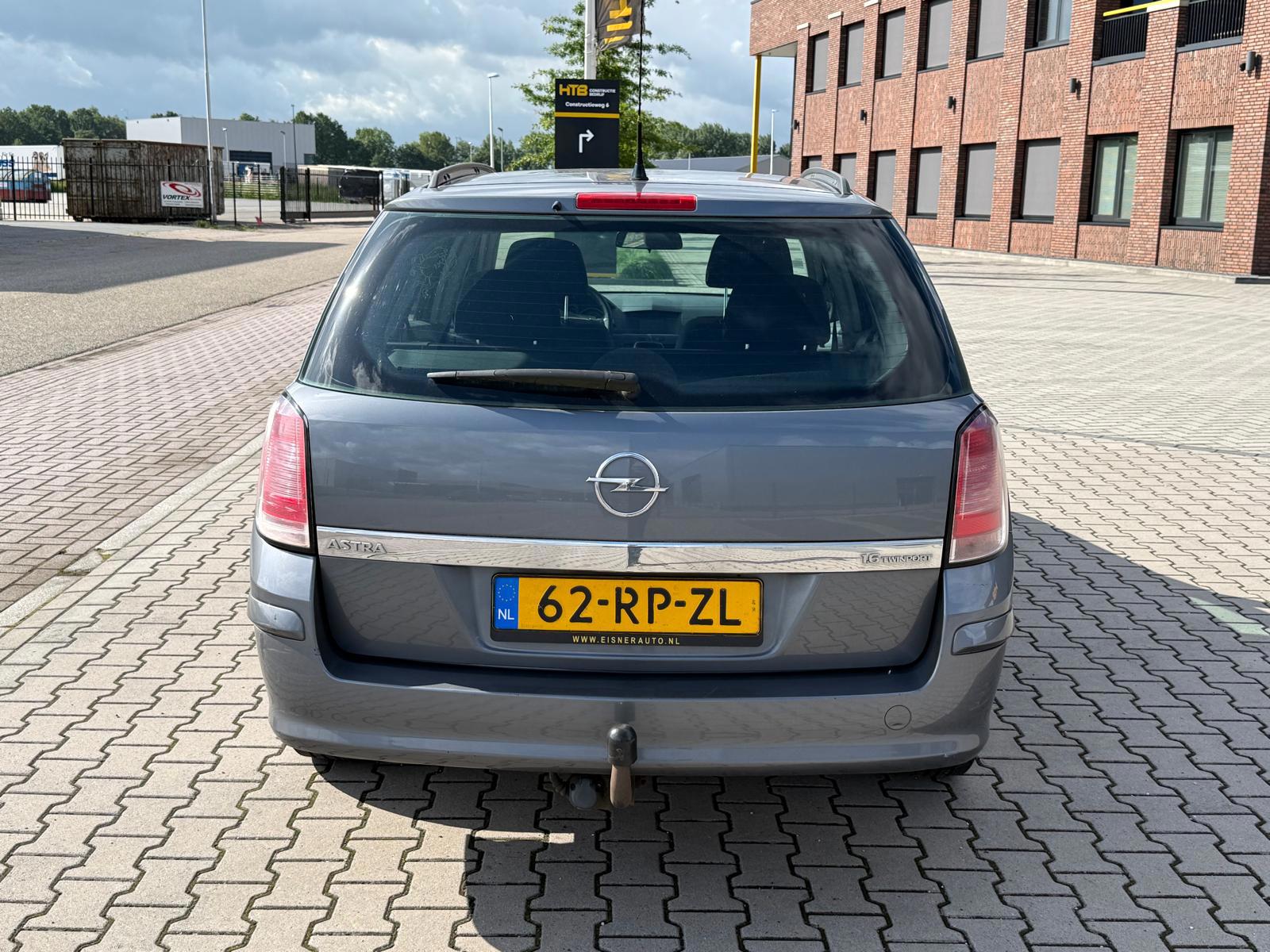 Foto van Opel Astra Station Wagon