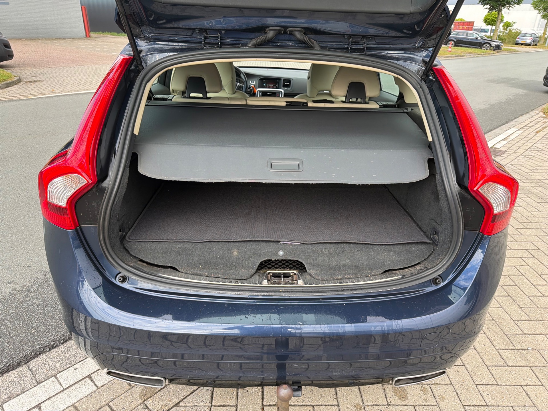 Foto van Volvo V60 Plug In Hybrid