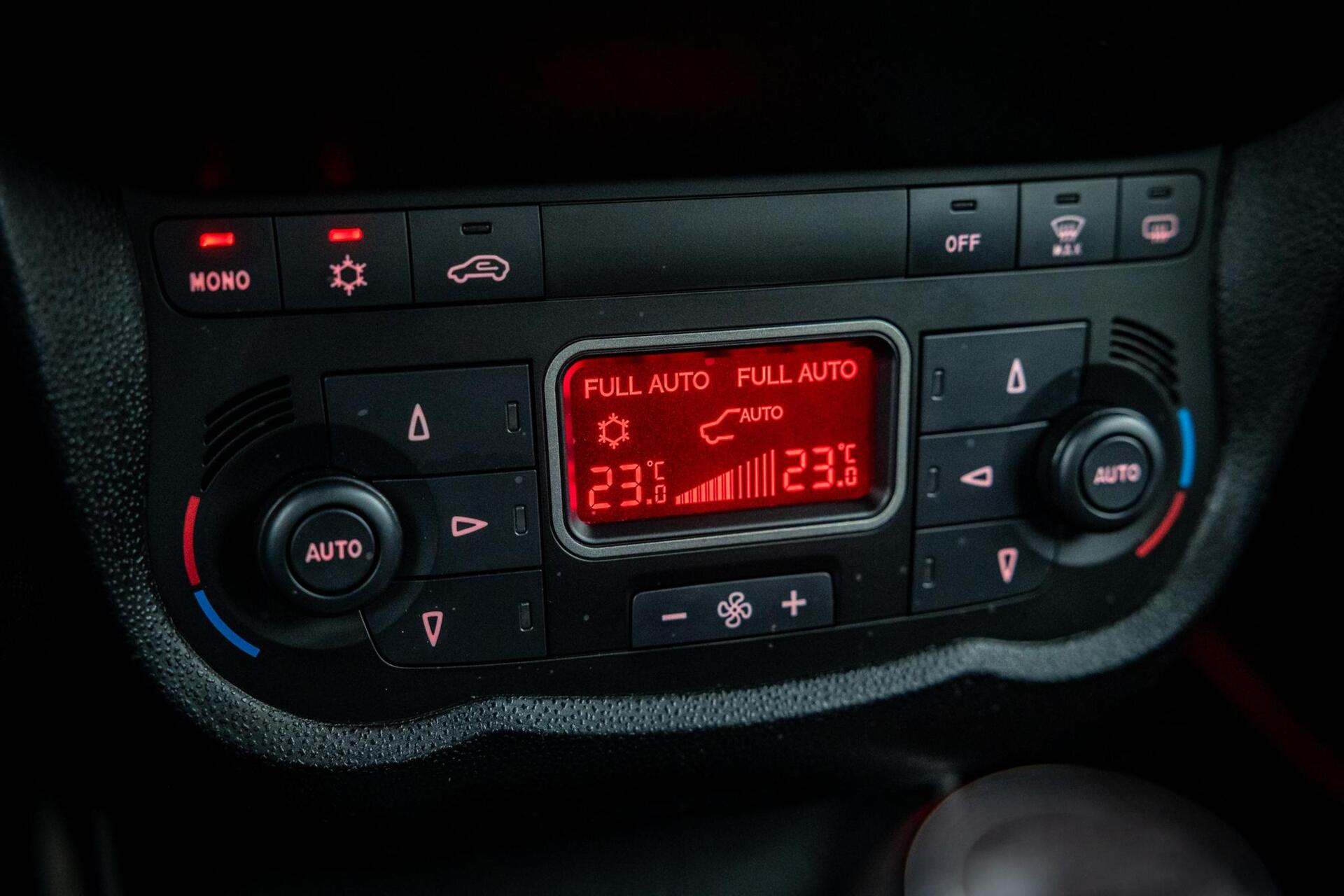 Foto van Alfa Romeo Alfa Mito