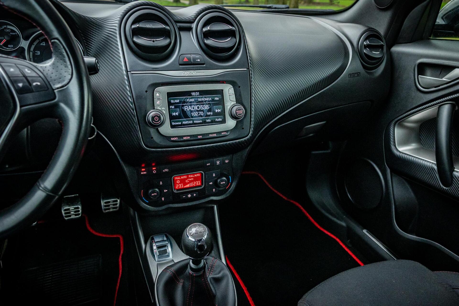 Foto van Alfa Romeo Alfa Mito