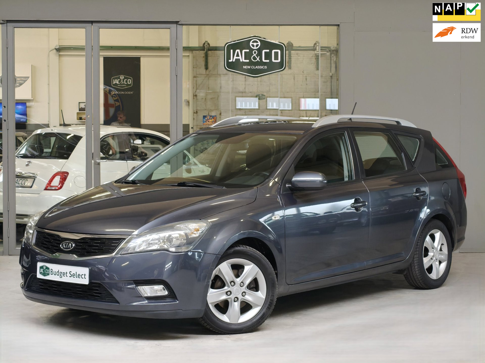 Kia Cee D 1.4 CVVT Comfort Pack 2011 - voorkant