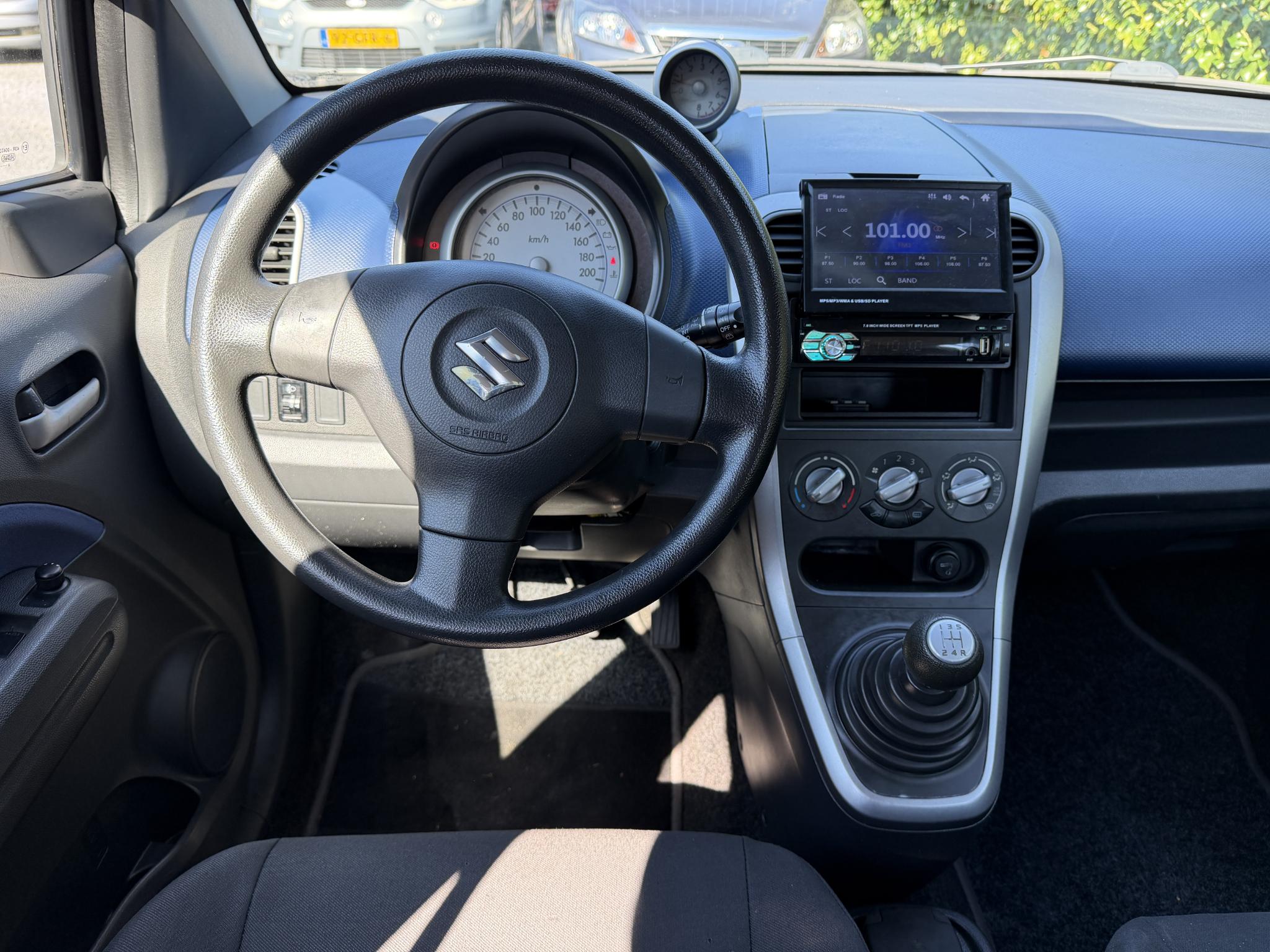 Foto van Suzuki Splash
