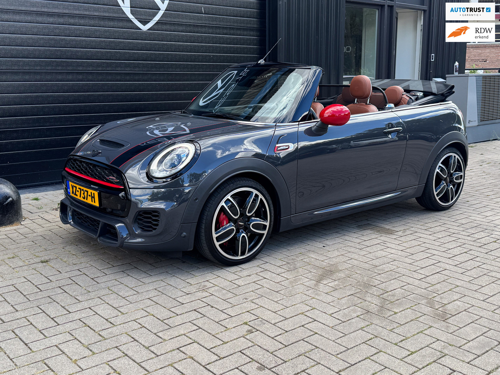 Mini John Cooper Works 2.0 John Cooper Works Chili LED/HUD/PDC/LEER/SFEERVERL/STOELVERW/VOORRUITVERW/EXITMENTPAKK/ 2017 - voorkant