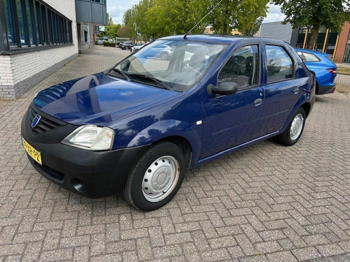 Dacia Logan 1.4 2007 - voorkant