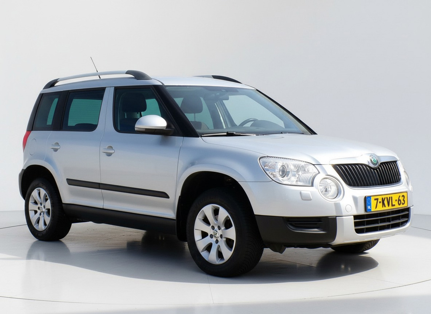 Skoda Yeti 1.8 TSI Elegance 4x4 Stoelverw/Clima/Cruise!! 2013 - voorkant