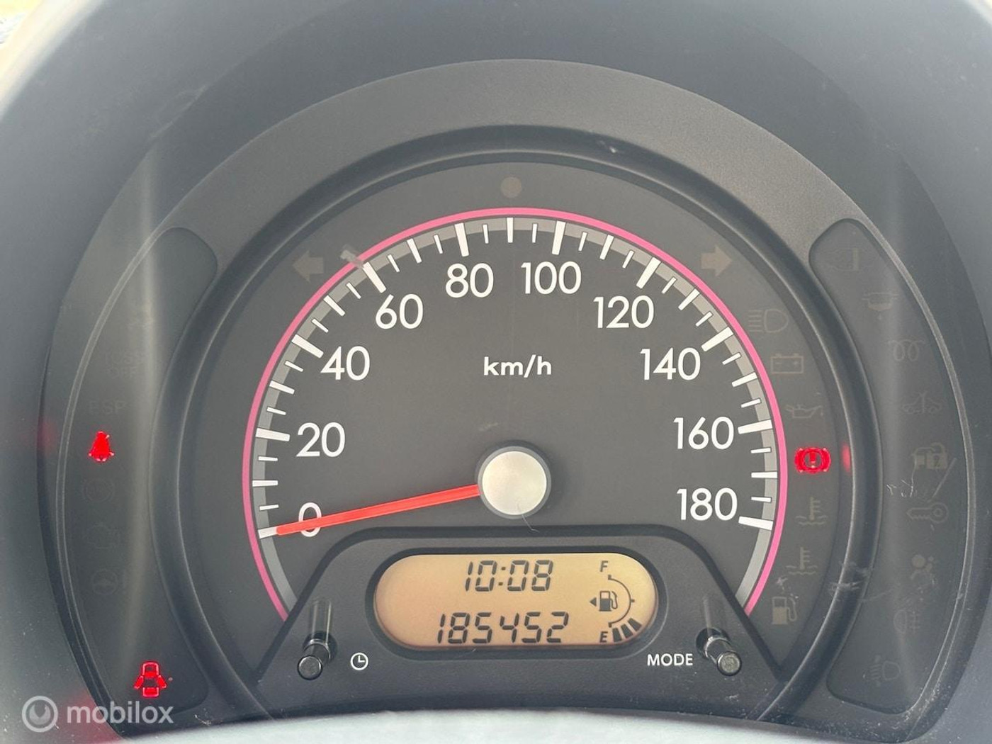 Foto van Nissan Nissan Pixo
