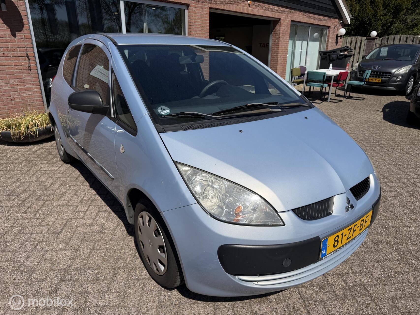 Foto van Mitsubishi Mitsubishi Colt