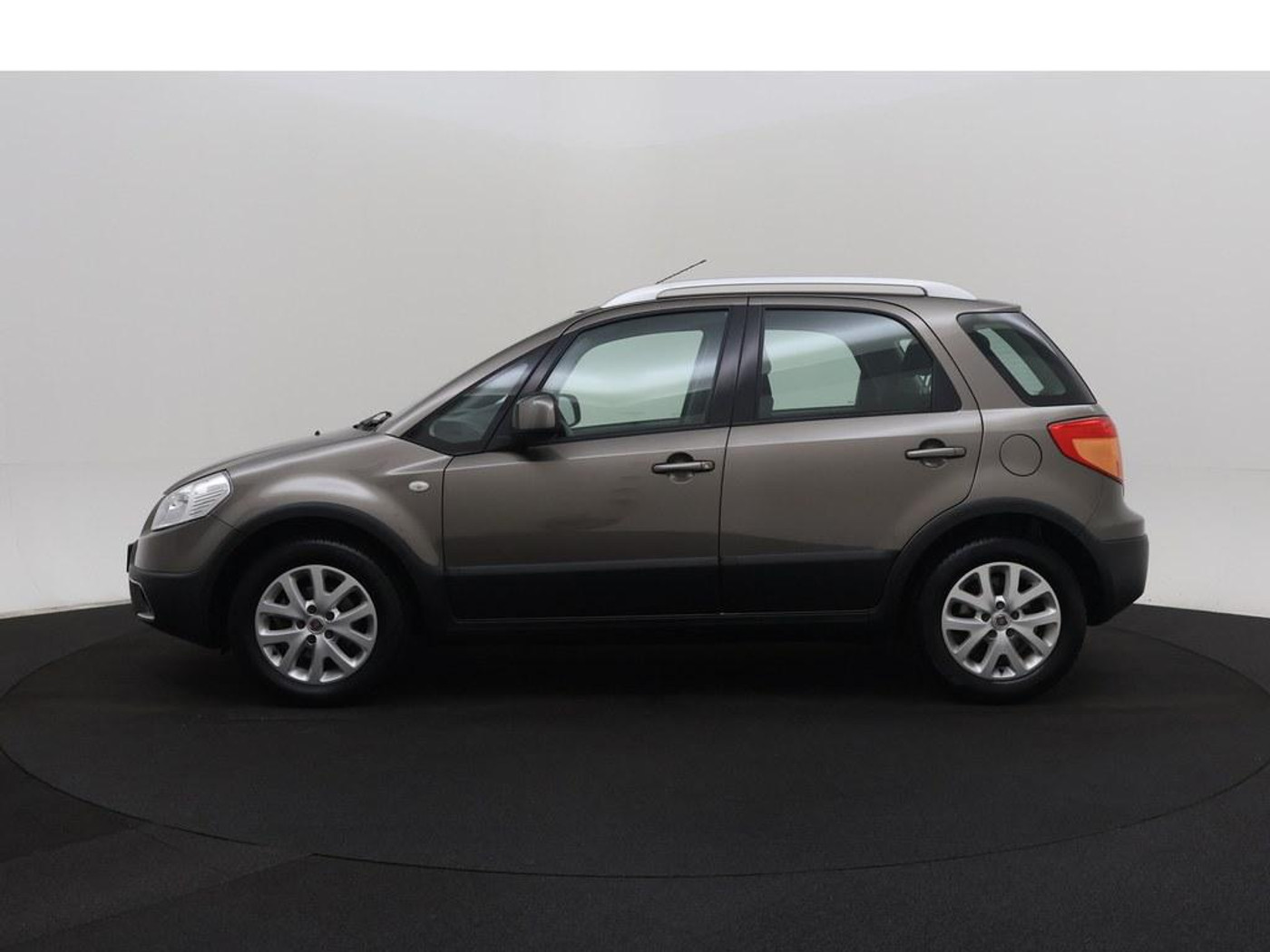 Foto van Fiat Fiat Sedici