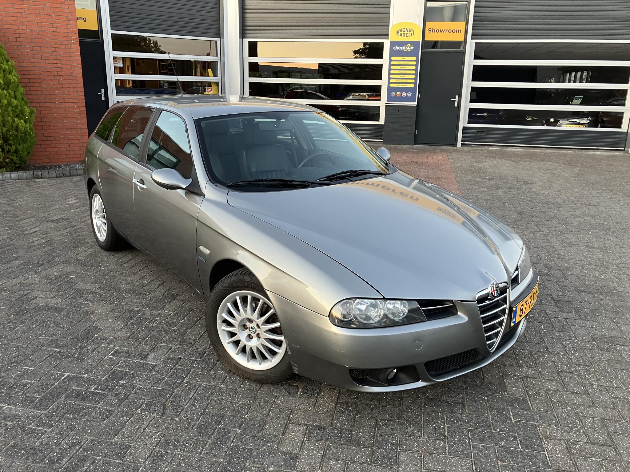 Foto van Alfa Romeo Alfa Romeo 156 Sportwagon