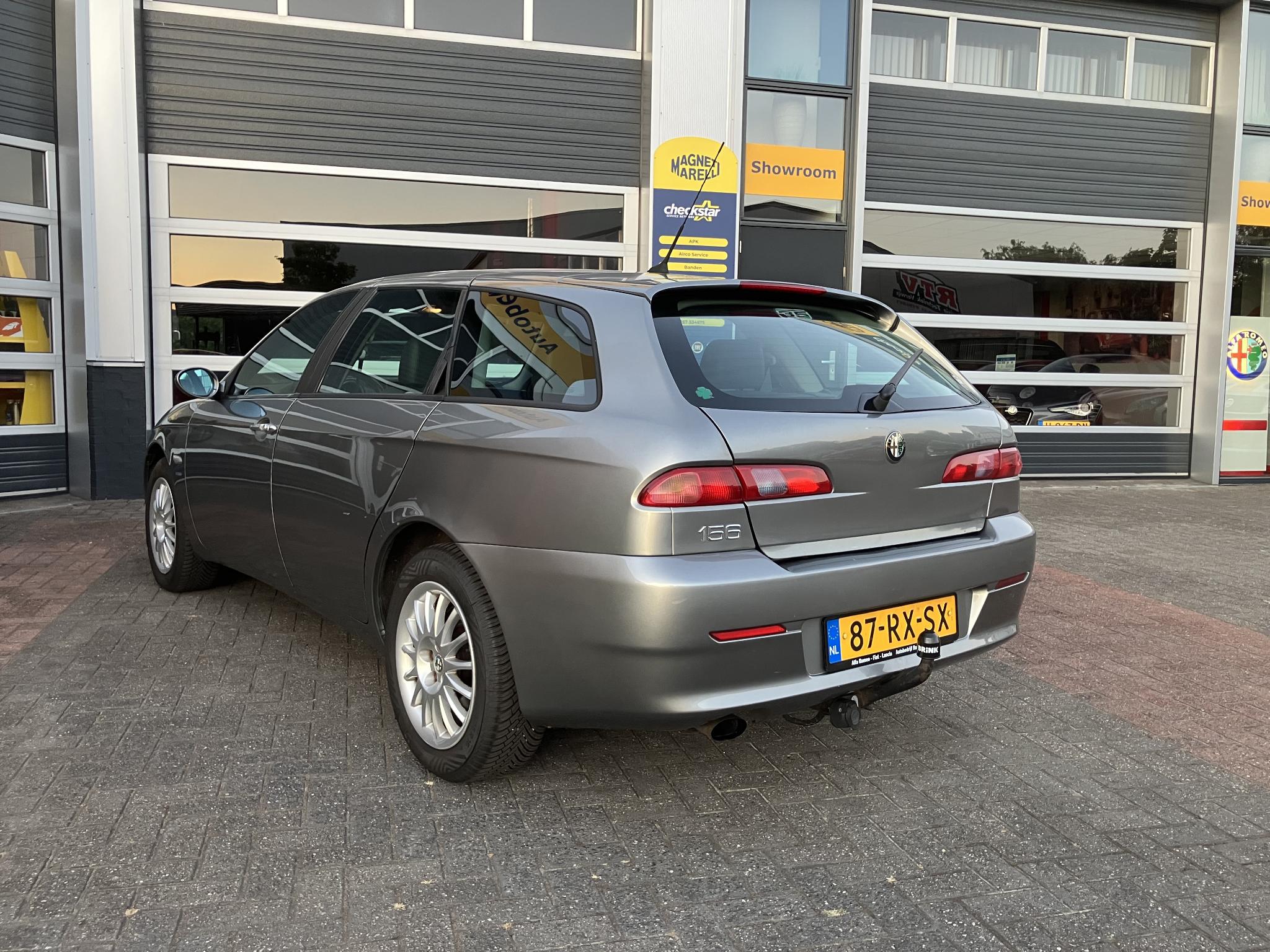 Foto van Alfa Romeo Alfa Romeo 156 Sportwagon